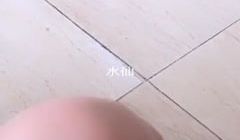 美女主播为礼物勾引健身教练到公园,有人路过吓得把
