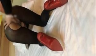 boss哥之连体黑丝高跟宝马女大鸡巴近景特写猛烈