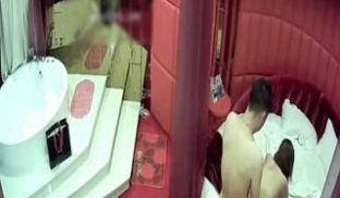 5309-情趣酒店水滴摄像头监控偷拍很会玩的眼镜