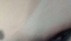 高颜值大乳晕萌妹子带着可爱耳朵性感黑丝睡衣脱光光