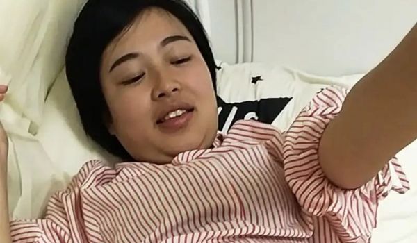 约炮良家妇女 拍片同乐