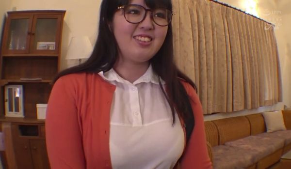 スーパーと居酒屋のアルバイトを挂け持ちして働く豊