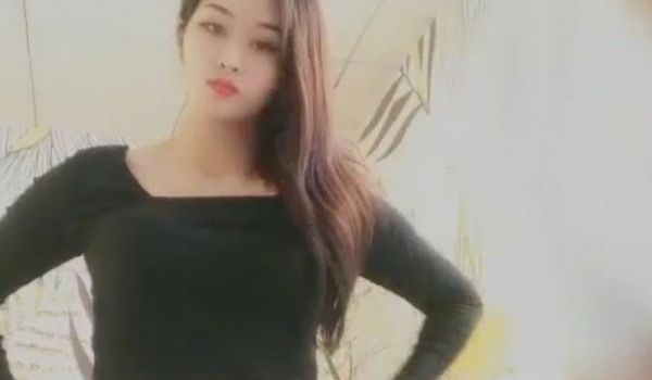 酒店偷拍与长腿美女做爱!