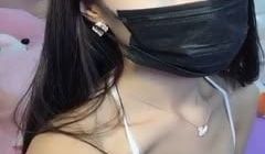 【在线】最新购买网红女主播韩敏洗澡看着她性感的奶