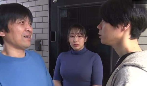 今天你和哪位老婆在一起 隔壁住着两个具有双重性格