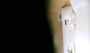 水滴摄像头监控偷拍旅馆开房的激情男女听说话不像是