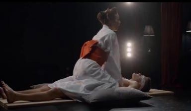 【女体盛终极盛宴】痴女艺妓の人体寿司play 无