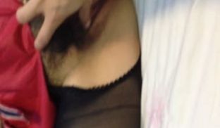 大陆无水印自拍视讯摘选_人妻熟女炮友穿情趣丝袜啪