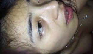 重磅福利美女设计师和长屌小男友性爱视频流出近距离