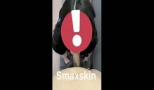 最新推特露出系网红女神Smaxskin大尺度性爱
