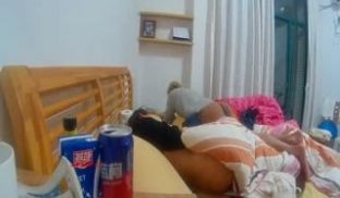 重磅MJ系列，身材不错的妹子脱光任意玩弄，妹子被