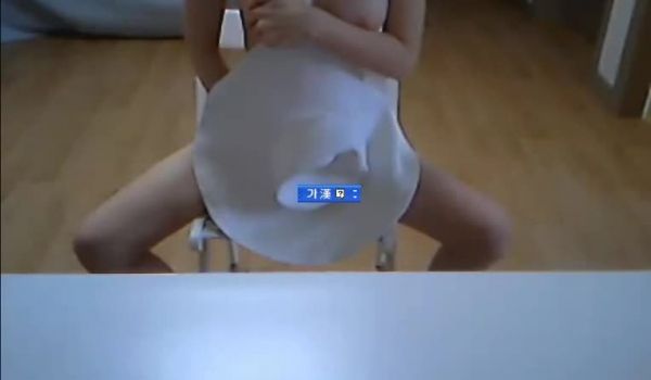 视讯主播-咪咪25