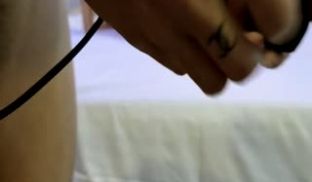 瘦子探花梦幻馆_良家，美容院漂亮小少妇，床单溼好