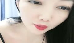 舔瓶盖的小少妇_自慰_20210210