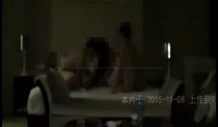 酒店换妻4P单男狂草操（黑丝 高跟 制服）骚老婆