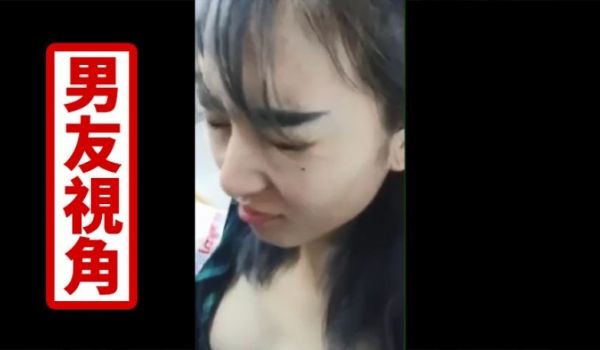 晚自习时间~小情侣把同学支开，直接把教室当成性爱