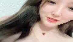 小骚穴淫汁流的真羡煞旁人揉搓圆滚滚的大白奶子