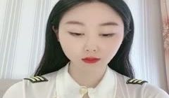 性感情趣装极品眼镜美御姐包臀裙黑丝美腿，跳蛋塞入