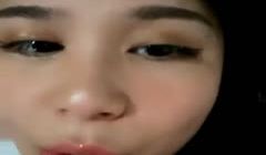 红唇淫荡骚女_小哥在玩游戏勾引诱惑_女主播_勾引