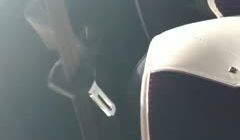 骚女友野战玩车震大叫草死我