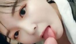 草莓熊.