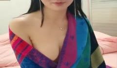 颜值不错气质美少妇自慰秀 透视装床上跳蛋震动逼逼