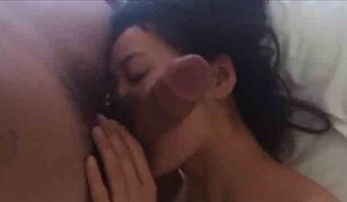 喜欢舔屁眼的美女.