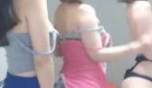 摇啊摇扭啊扭，三个美女同台叫声给土豪射.