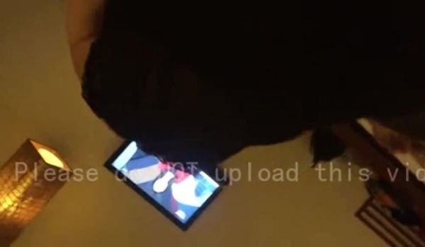 我的小老婆就是骚！其在我身上不断上下晃！让我进入