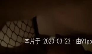 杭州出轨少妇 带上耳机