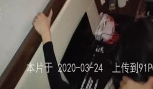 丝袜老婆被好朋友操了