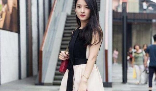 胖男找了个苗条少妇双人啪啪 口交上位骑乘大力猛操