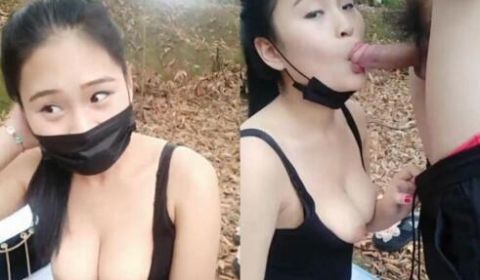 美女主播穿着网袜和粉丝炮友在户外小山坡啪啪