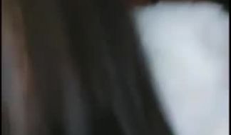 美女在家直播艳舞没多久就跑出门找司机干