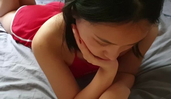 湖南高颜值留学美女被上门补习的洋助教诱惑啪啪,身
