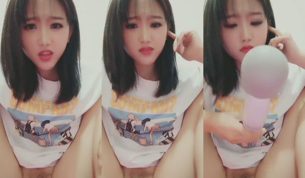 新人漂亮美女主播 收费直播大秀 阴毛稀疏 近3小