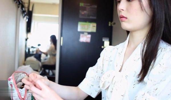 清纯な先辈はお金のためにも私の爱人になりたいです