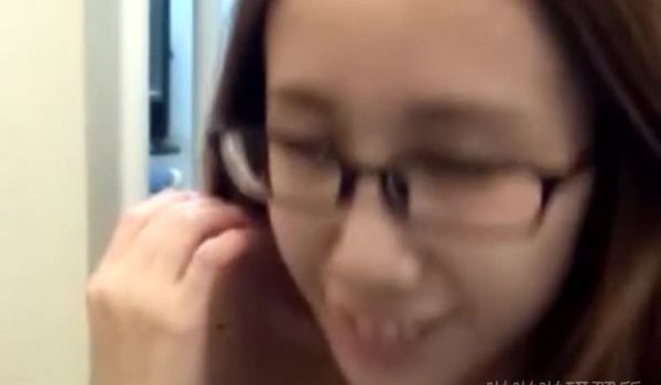 美女这微拍火辣程度可不止些微而已 9