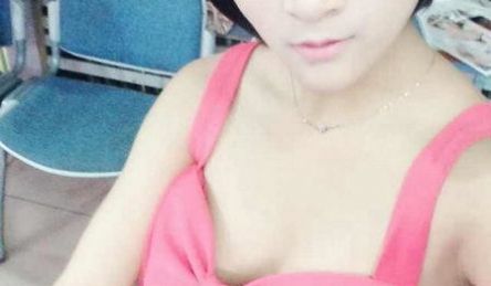 一位骚女私人影片7部流出 (6)