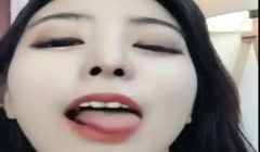 女主播蜜桃臀女友4_