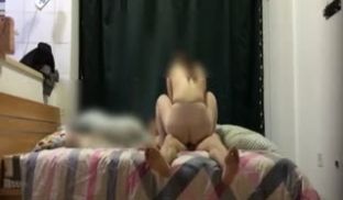 高颜值性感美女撕破丝袜狂尻猛干