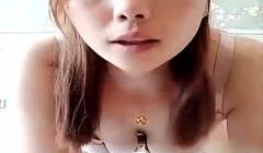 【偷情小少妇】全程露脸跟大哥酒店激情啪啪直播，深