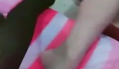 颜值少妇双人啪啪直播，性感黑丝袜足交再自己骑上来