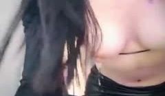 【电臀女郎来袭】马甲线细腰极品肥臀 ，皮短裤露多