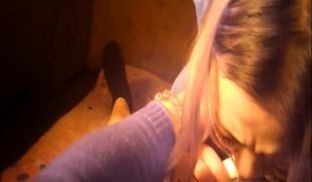 嫖J达人狗神深夜路边店泄火店内很火的美女大奶妹等