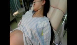 【百度云泄密】重磅流出丈夫自拍妻子医院分娩全过程