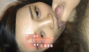 颜值高大眼睛学院美女大学生与男友激情吹吸舔的功夫