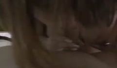 美容院的大奶前台，骚爆了，吃鸡骑乘，奶子飞溅乱晃