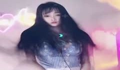 《疯狂抖音》美新娘5 美女喝高了洒酒疯耍的点大当