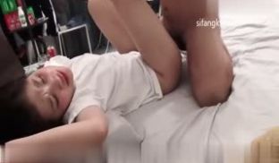 【清纯】把你操够，免得你同学聚会跟别人犯贱！